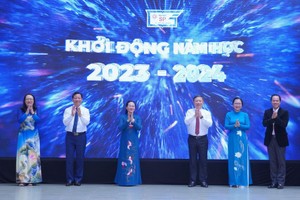 市师范大学昨19日上午举行2023-2024学年度开学典礼。（图：顺文）