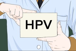 日常出现症状或已感染HPV病毒