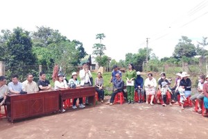 各级、部门、地方配合宣传、动员群众参加反毒工作。