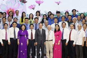 提高人文社科领域培训及研究质量