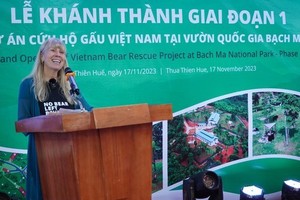 亚洲动物基金创始人谢罗便臣（Jill Robinson）在仪式上致词。（图：小燕）