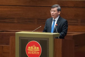 最高人民检察院院长黎明智在会议上作出述职报告。（图：CLO）