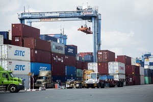 市桔莱港口一隅。