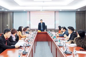 少数民族优秀生与青年获表彰