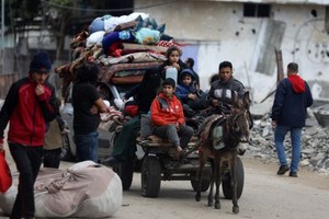 以色列在加沙展开军事行动以来，造成大量平民流离失所。（图：AFP）