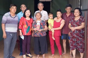 新安市关圣帝庙春节送暖