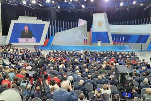 俄罗斯总统普京向俄联邦会议发表年度国情谘文。（图：互联网）