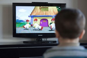 眼科医揭观看距离取决“３关键”