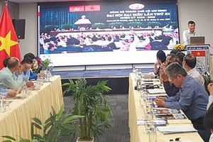 贯彻第35号《决议》人民对外工作