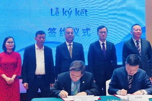 本市与中国陕西省推动商贸等领域合作