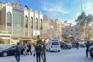 伊朗驻叙利亚大使馆。（图：路透社）