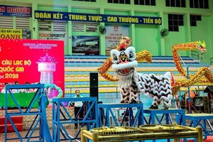 市龙狮协会去年参加全国体育大会龙狮锦标赛。