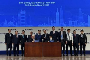 新华集团与平阳省Becamex IDC签署合作