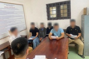 调查警察机关已对6名对象执行嫌犯扣押令，对余下对象禁止离开住所以调查及处置。（图：阮强）