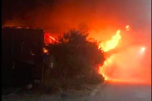 第十二郡某木制品厂失火