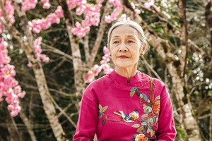 女艺人清贤－－对演艺事业永不言休