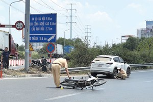 对闯祸逃离汽车进行调查