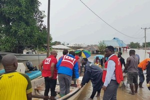 当地时间4月26日，世界气象组织发布报告说，亚洲和非洲大部分地区正遭受极端天气的影响。（图：互联网）