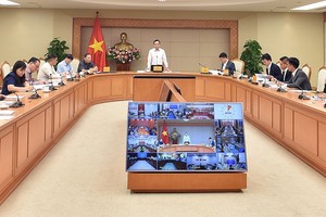 内部行政手续交叉重疊