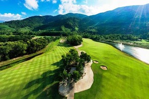 把体育与旅游相结合