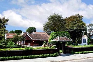 藩切育青学校。