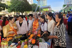 本市举办幸福家庭盛会