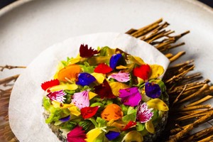 岘港Nén餐厅的不少食材都是来自其农场。