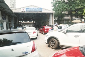 将按精简手续程序修订、补充关于机械车登检规定。