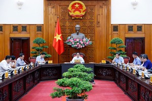 加紧完善北南高速铁路项目提案