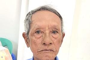 年迈夫妇求助医药费