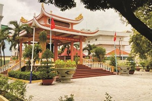 守德市三平坊“英雄烈士碑亭”