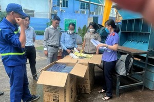 本市销毁 2.1 万包走私香烟