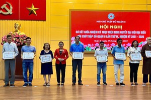 诸多华人单位获得市红十字会表彰。