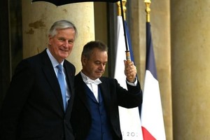 当地时间9月23日，法国总理巴尼耶在巴黎爱丽舍宫参加新内阁首次会议。（图：互联网）