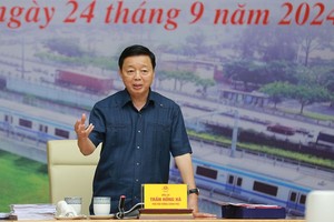 政府副总理陈红河主持会议。（图：VGP）