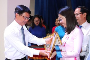 “民运能手” 竞赛与照料人民物质精神生活相结合