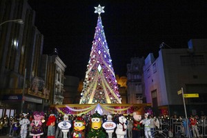 USJ 今冬最后一次推出巨大圣诞树