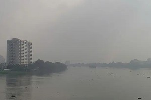 雾霭笼罩天气还会持续数日