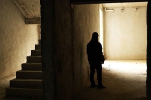 苏珊被贩运到缅甸的一个诈骗农场。（图：联合国毒品和犯罪问题办公室）