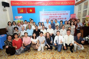 华文文学分会推动文学创作