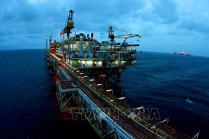 越俄油气联营公司Vietsovpetro成员单位的白虎油田。（图：越通社）