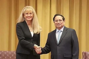 政府总理范明政会见波兰龙头企业领导