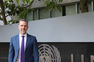 联合国人口基金会驻越南首席代表杰克逊。（图：越通社）