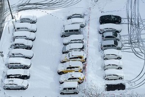 日本本州多地积雪最厚达５米