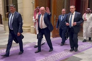 24日晚间，俄美谈判代表结束在沙特利雅得的谈判。（图：Sputnik）