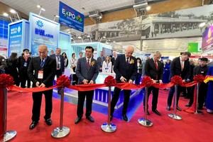 “越南EXPO 2025”展览会开幕剪彩仪式。