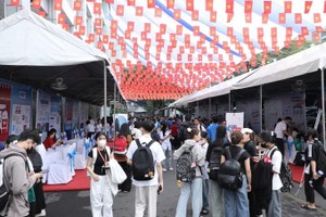 2025年就业招聘盛会现场一隅。