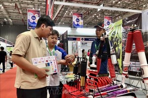 展会一隅。（图：越通社）