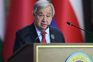 联合国秘书长古特雷斯出席阿盟峰会并致辞。（图：联合国）