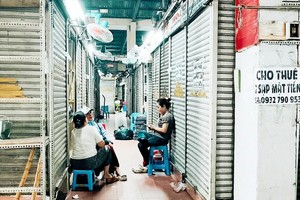 许多摊位已经停止营业。（示意图：互联网）